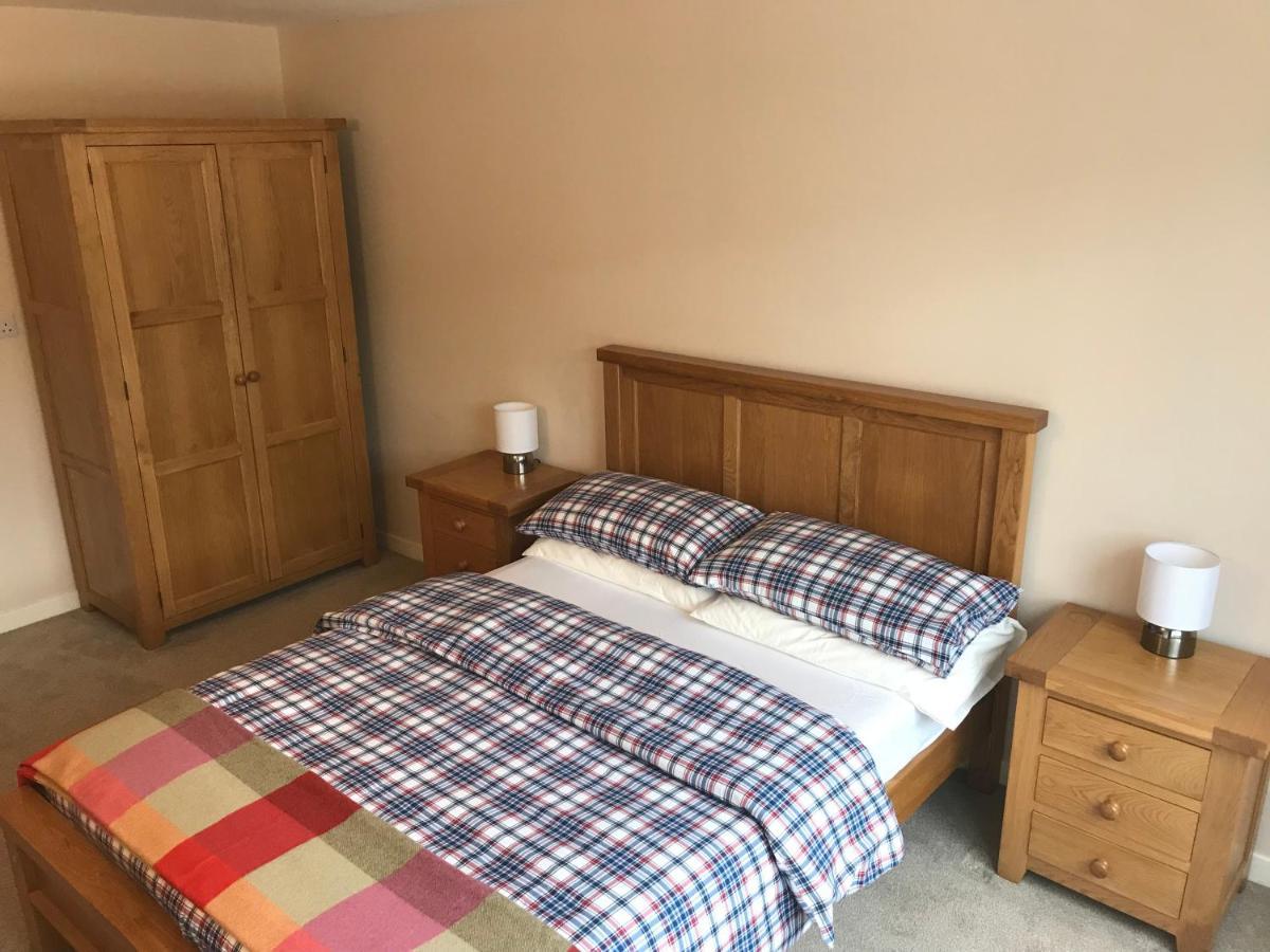 Borrodale, One Bedroom Apartment With Balcony And Loch View. Fort William Dış mekan fotoğraf